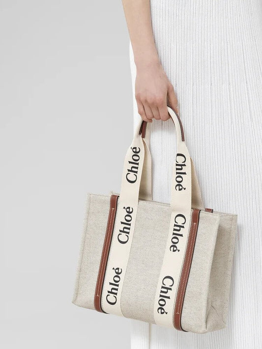 CHLOE Woody branded linen shoulder bag