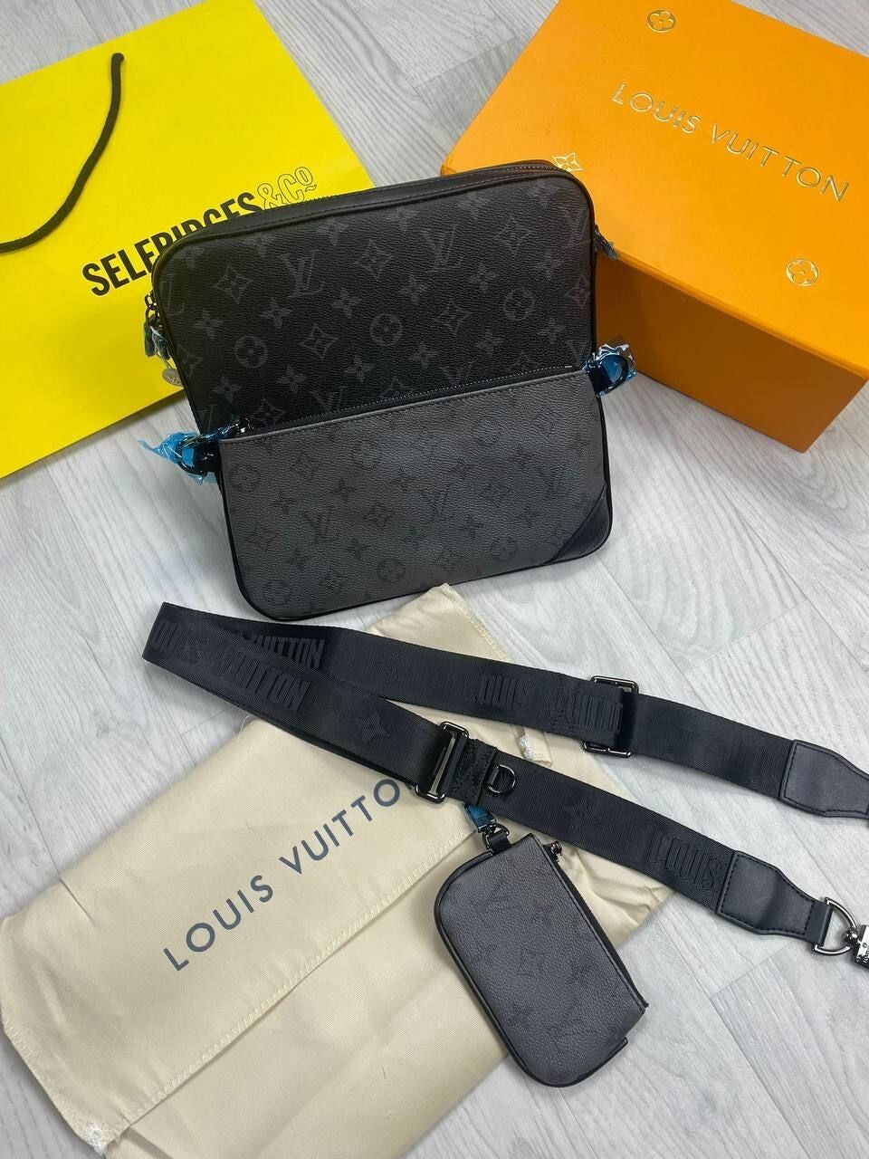 Louis Vuitton Trio Bag