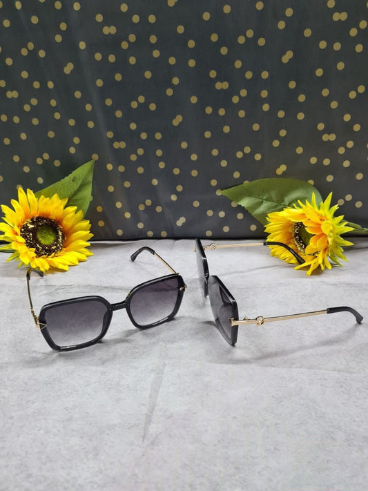 Fendi Square Fashion Sunglasses Glossy Black
