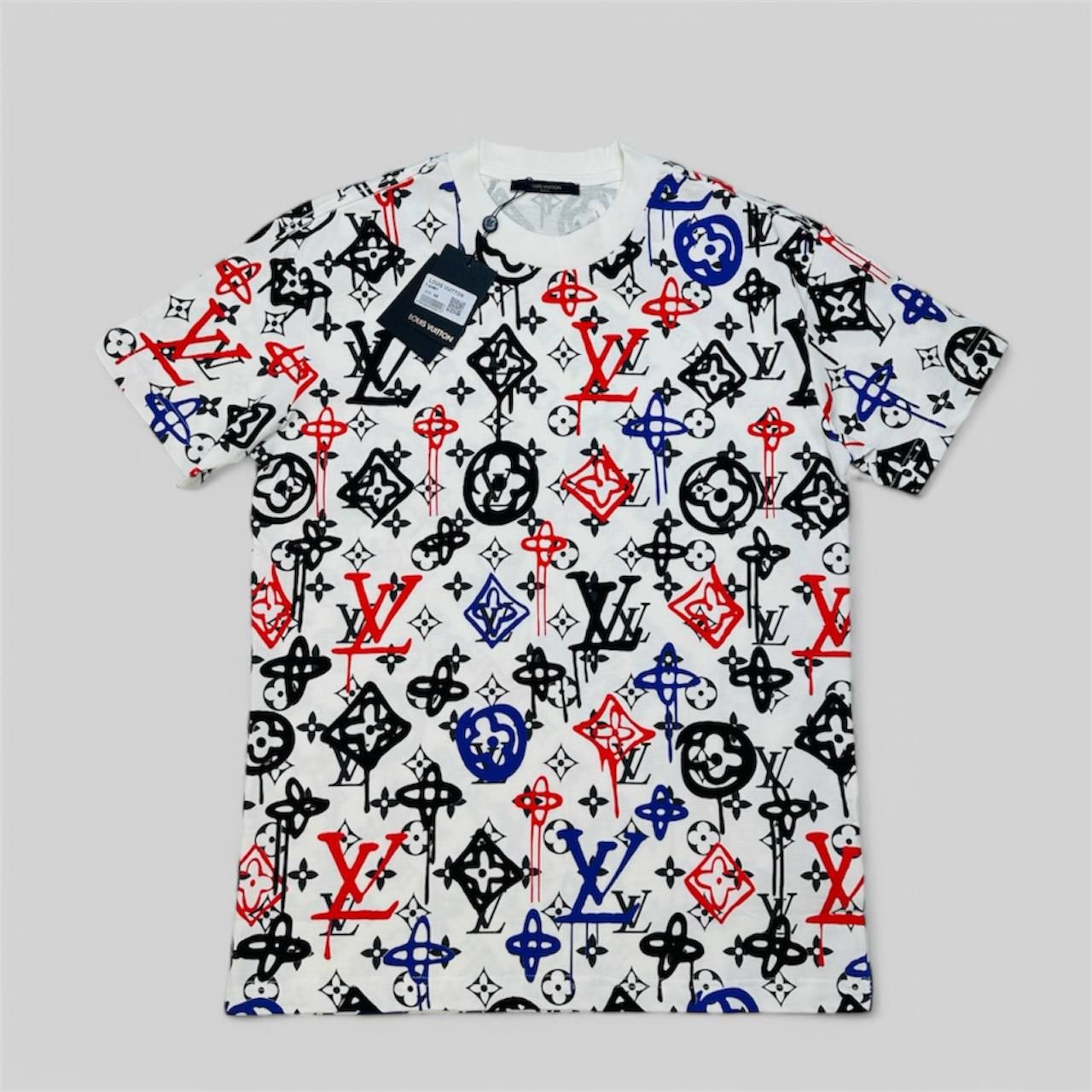 Louis Vuitton 3D Logo Men's Women's T-shirt Fake Rep Sale UK	Man Woman First Copy Reps Cheap Price T-shirts Replica Tee Shirt 1 to 1 LV Brand Logo Fakes T Shirts 1:1 Men Women 1st Copies Tshirt Luxury Tshirts AAA Duplicate Tees White
